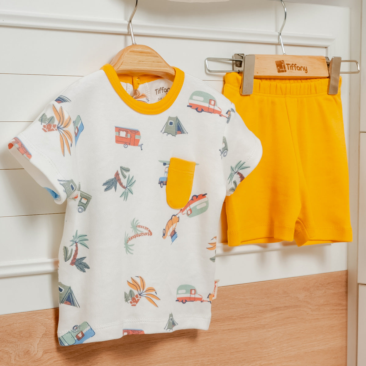 Ensemble Bébé Garçon 2 Pièces – Haut et Short