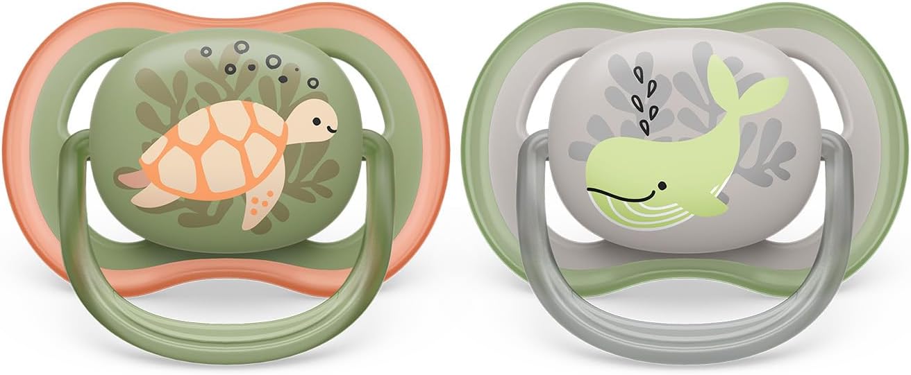 Philips Avent Sucette Ultra Air - 2 sucettes bébé légères et aérées pour bébés âgés de 6 à 18 mois, sans BPA et avec étui de transport stérilisateur (modèle SCF085/60)