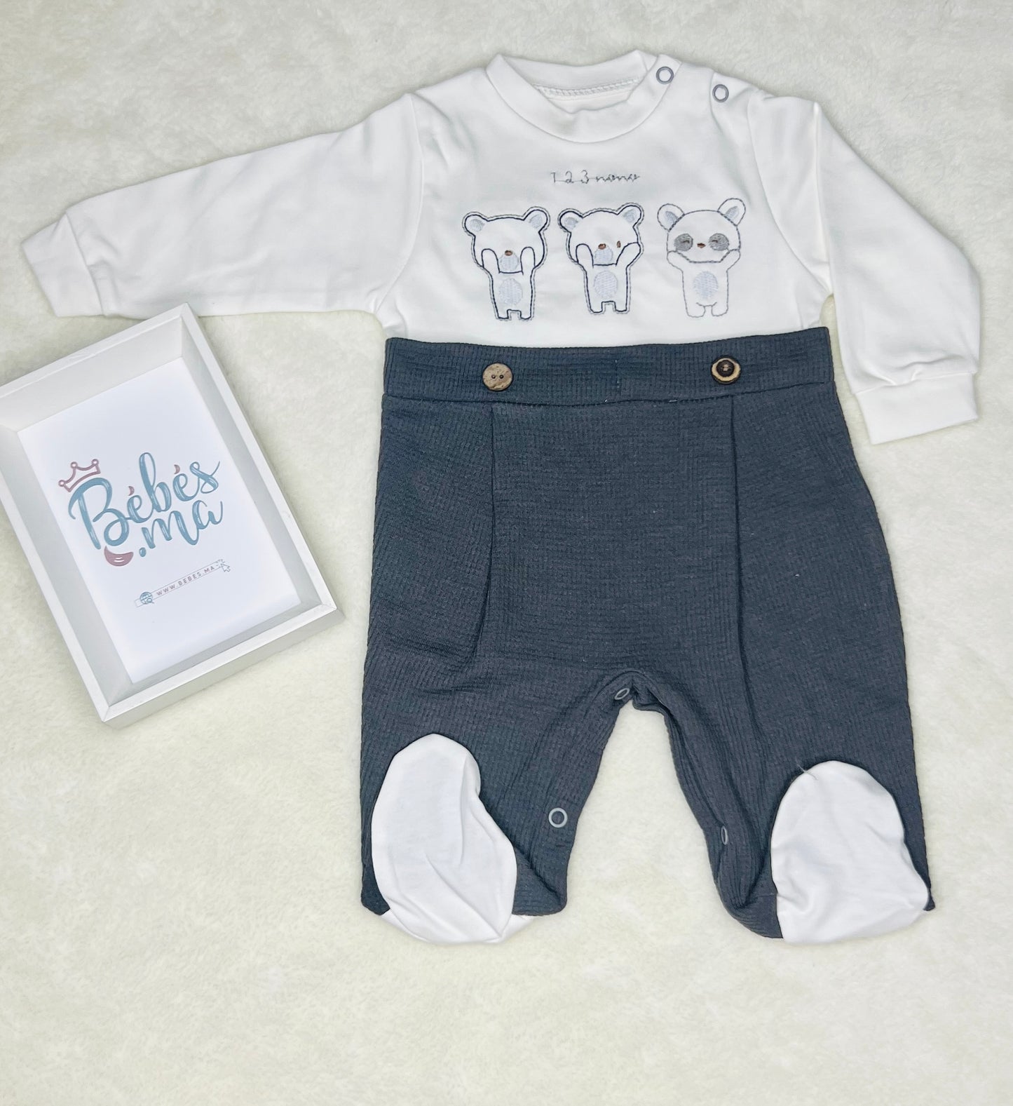 Grenouillère chic pour garçon