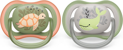 Philips Avent Sucette Ultra Air - 2 sucettes bébé légères et aérées pour bébés âgés de 6 à 18 mois, sans BPA et avec étui de transport stérilisateur (modèle SCF085/60)
